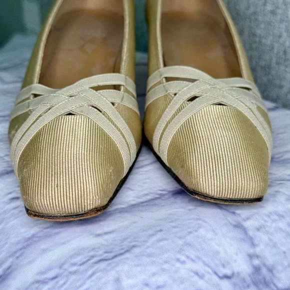 Vintage Stuart Weitzman Gold Cream Pumps Kitten Heel Made in Italy 7.5 Narrow - Picture 10 of 13